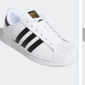 Gently used girls Adidas Superstar sneakers size 1